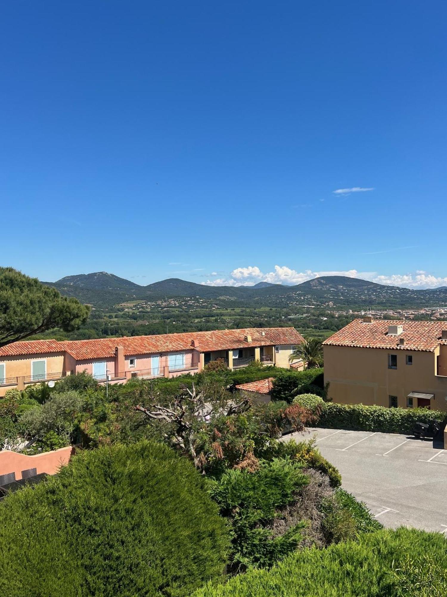 Appartement Vue Mer Golfe De Saint-Tropez Cogolin Exteriör bild