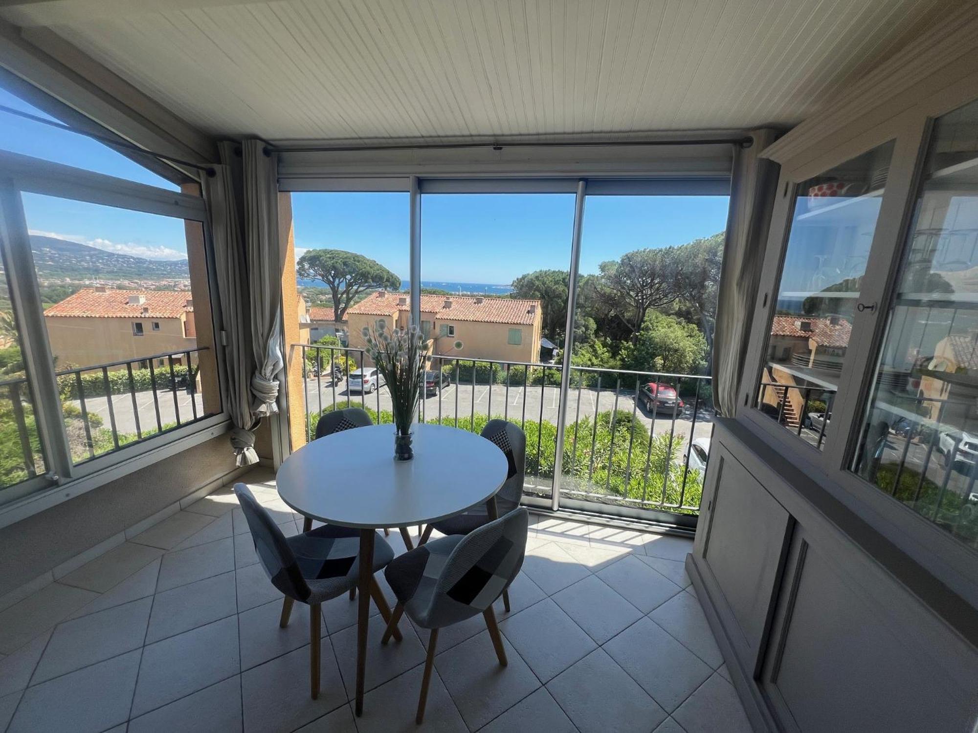 Appartement Vue Mer Golfe De Saint-Tropez Cogolin Exteriör bild